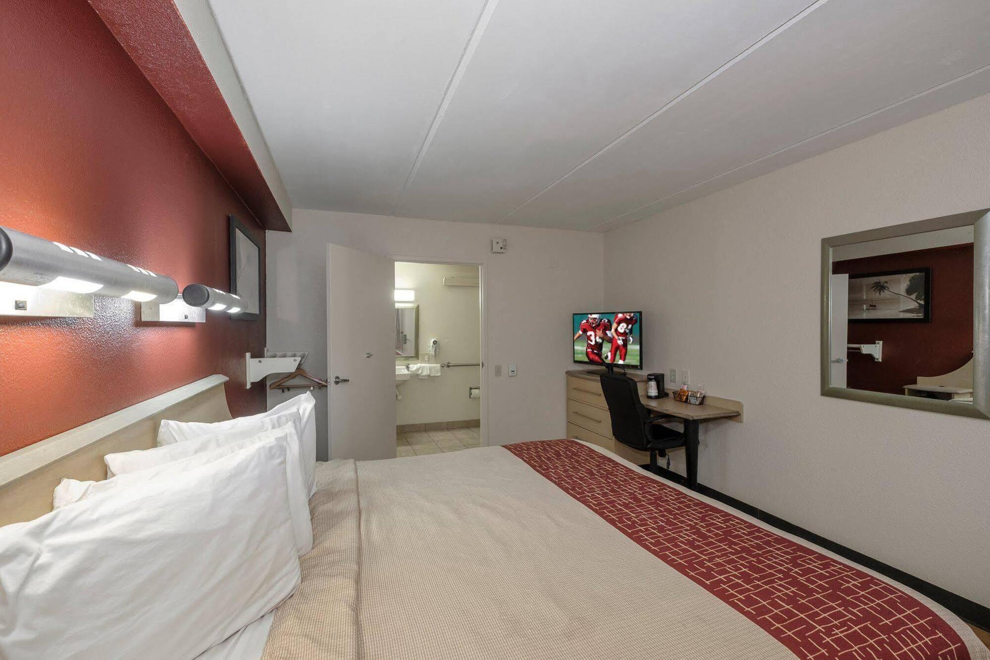 Red Roof Inn Tallahassee - University Dış mekan fotoğraf